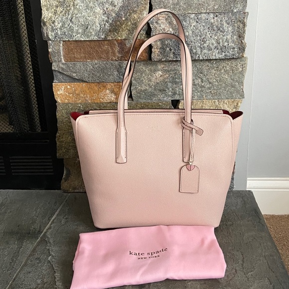 kate spade Handbags - NWT Kate Spade Margaux Medium Tote